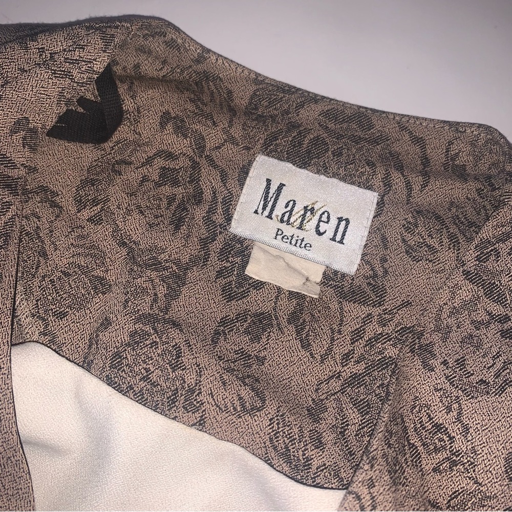 v i n t a g e :: Unique Romantic Victorian Blazer & Built In Vest - Picture 8 of 15